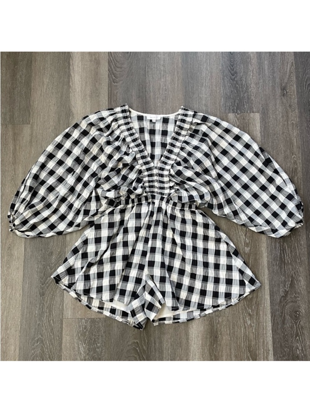 MABLE Bae Picnic Batwing Puff Sleeve V-Neck Black White Plaid Romper Gingham